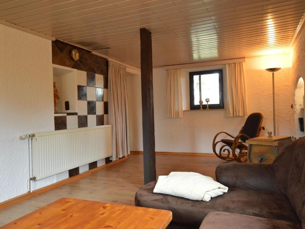 Apartment With Garden In A Wooded Setting Auw bei Prum ภายนอก รูปภาพ